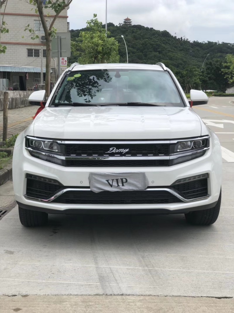 18年众泰大迈X7