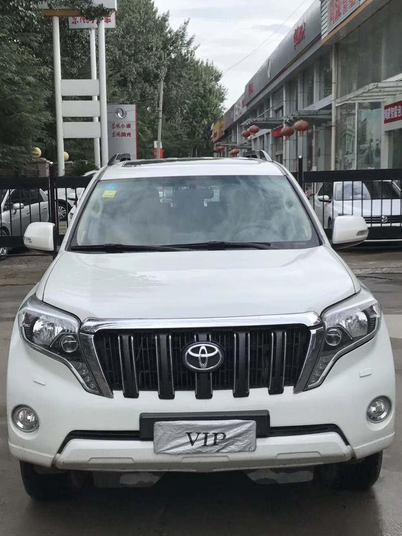 18年丰田普拉多