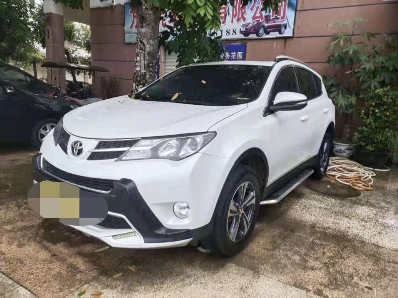 15年丰田RAV4
