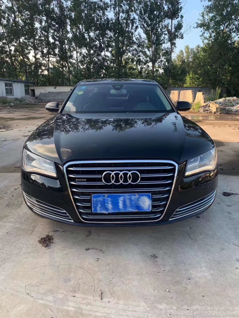 13年奥迪A8L