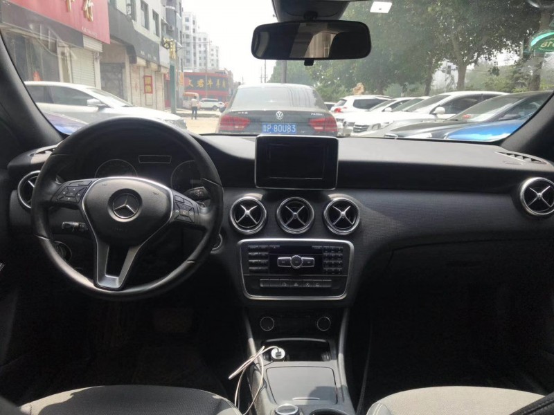 15年奔驰A