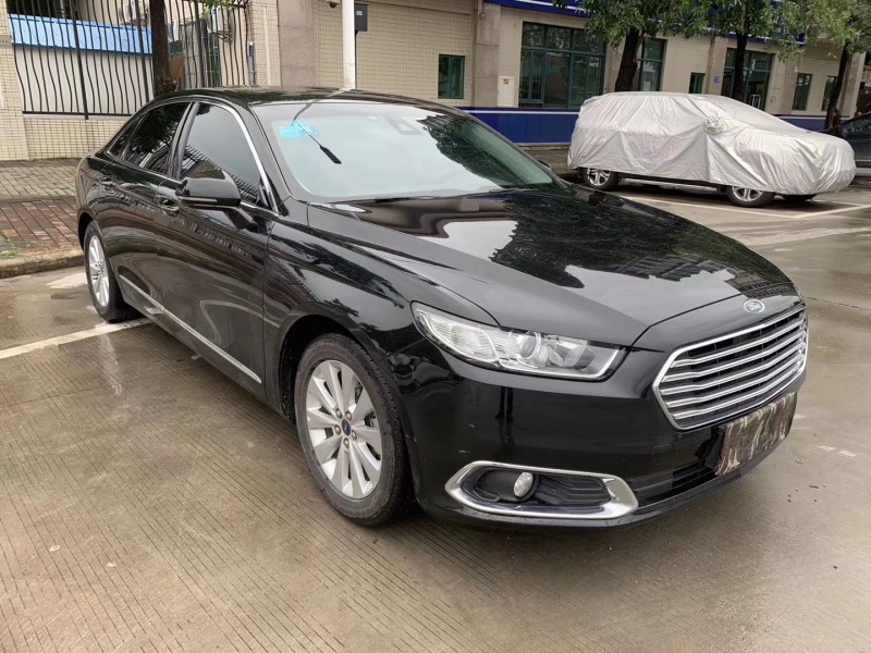 17年福特金牛座