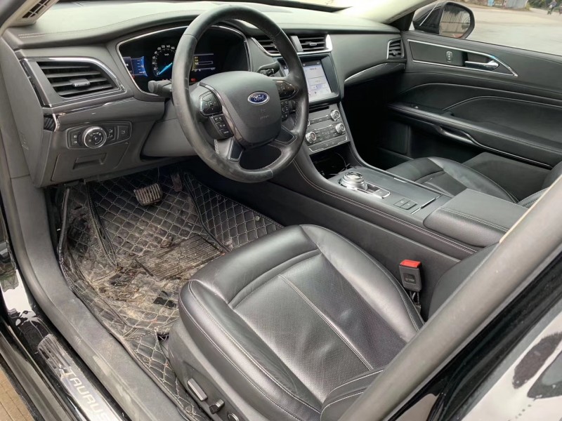 17年福特金牛座