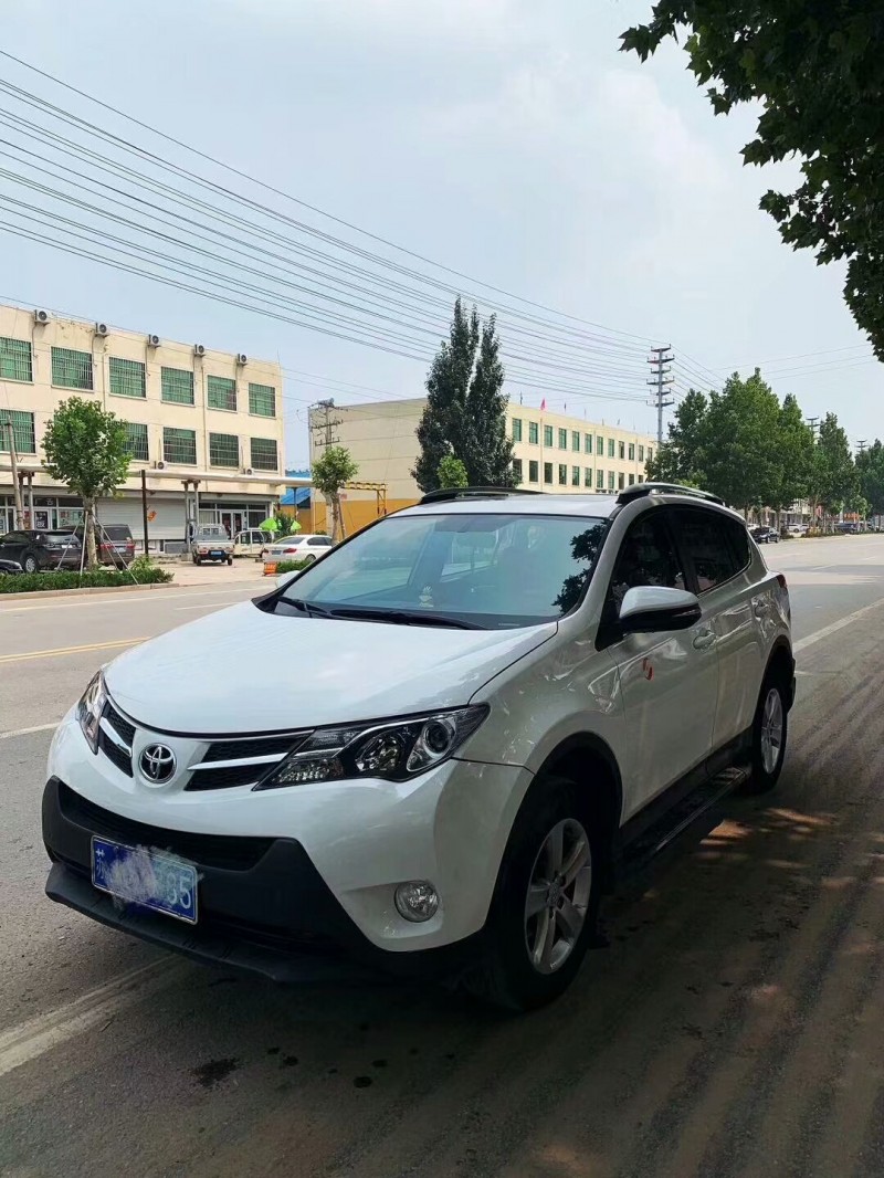 13年丰田RAV4