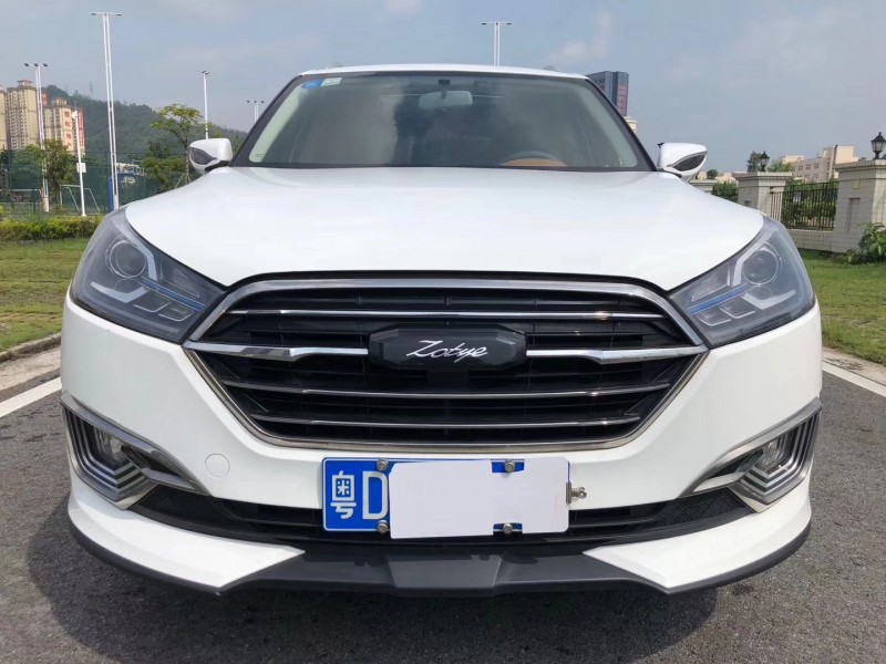 18年众泰T300