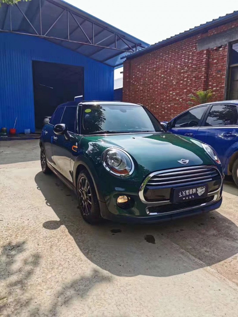 17年宝马MINI