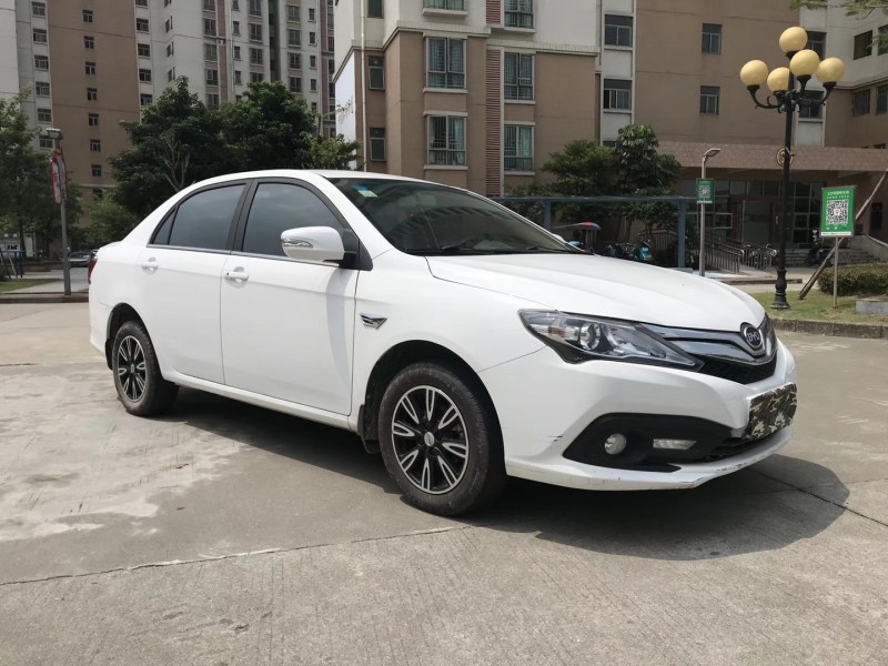 18年比亚迪比亚迪F3