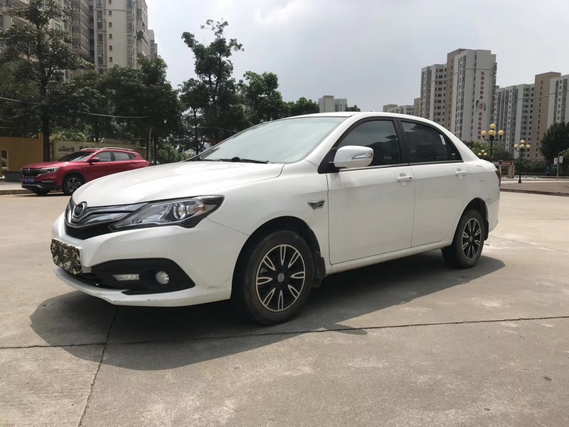 18年比亚迪比亚迪F3