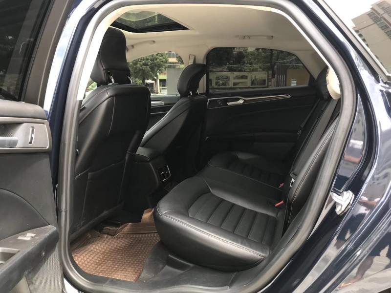 18年福特蒙迪欧