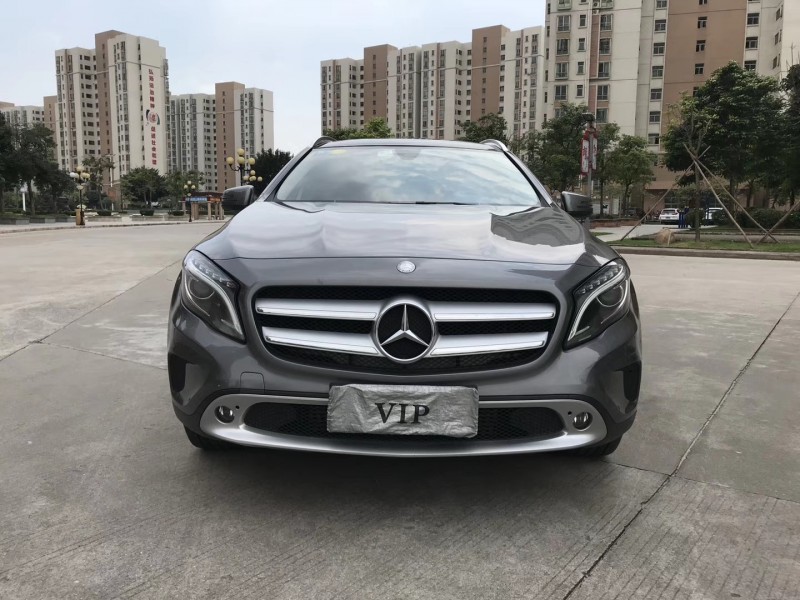17年奔驰GLA
