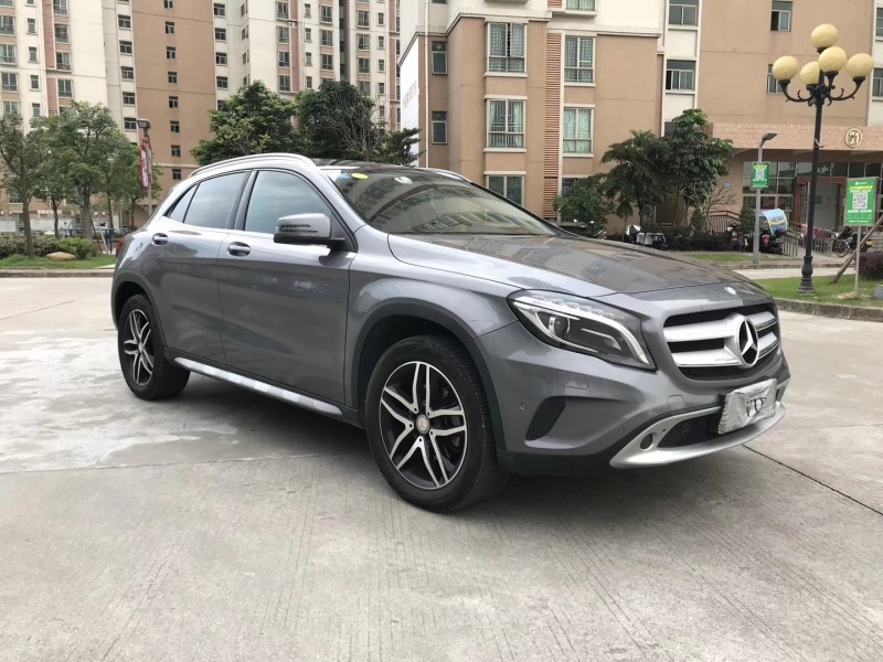 17年奔驰GLA
