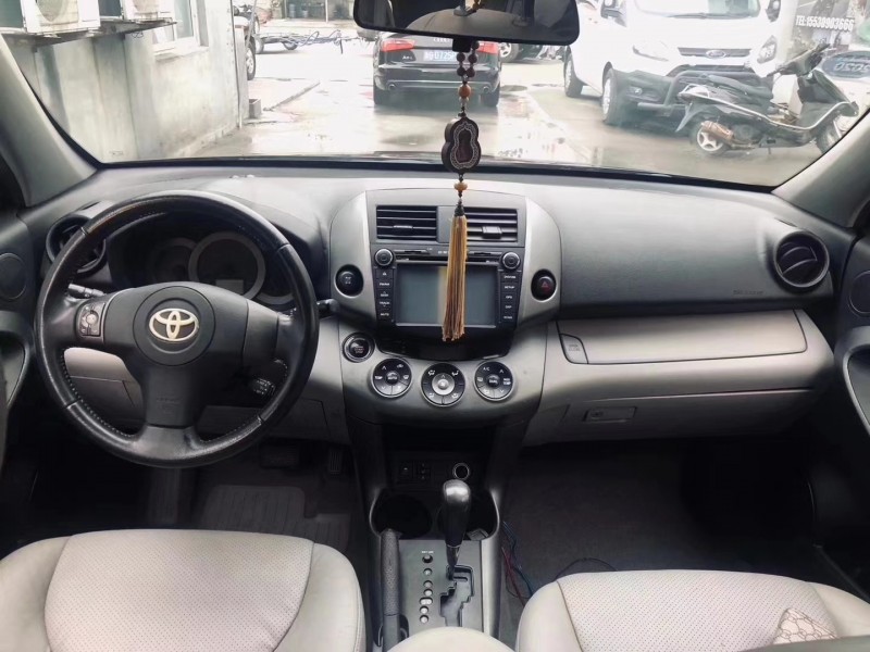 10年丰田RAV4荣放