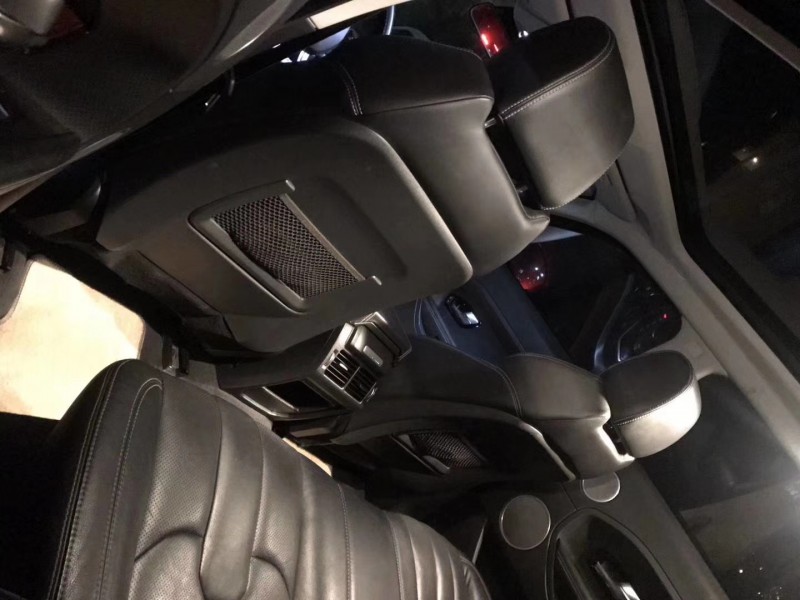 14年路虎揽胜极光