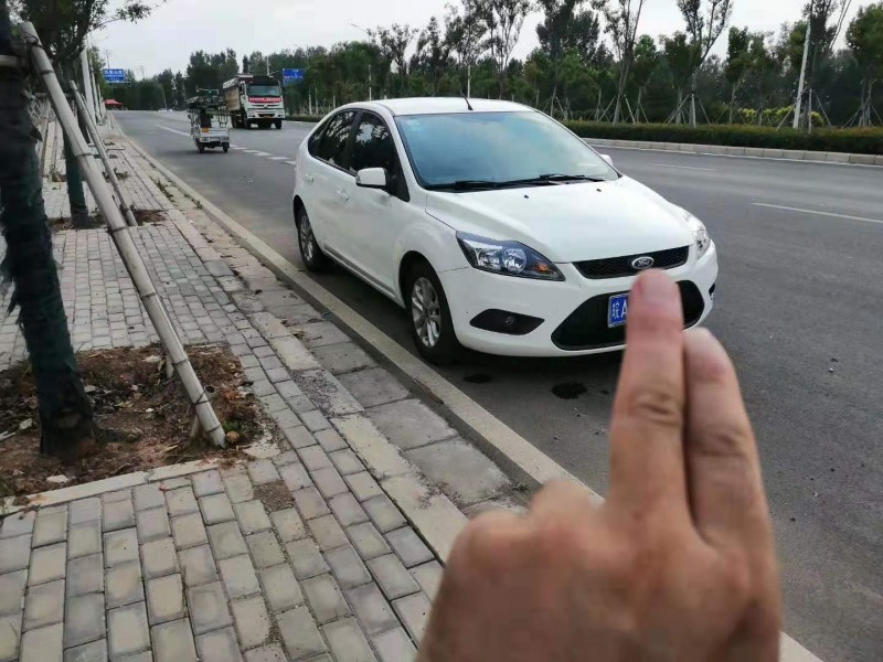 16年福特福克斯