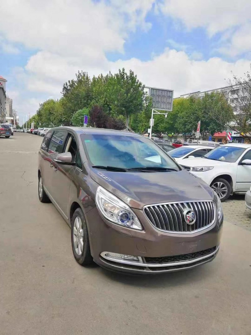 15年别克别克GL8