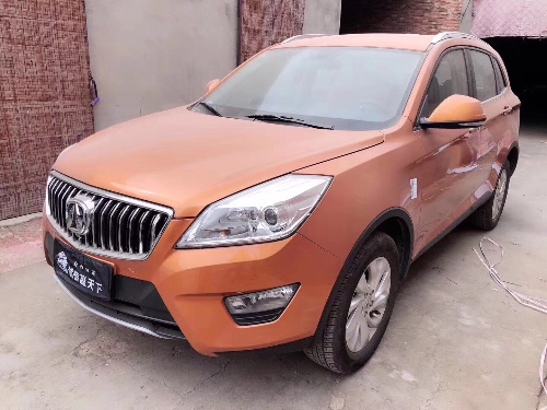 17年北汽威旺S50