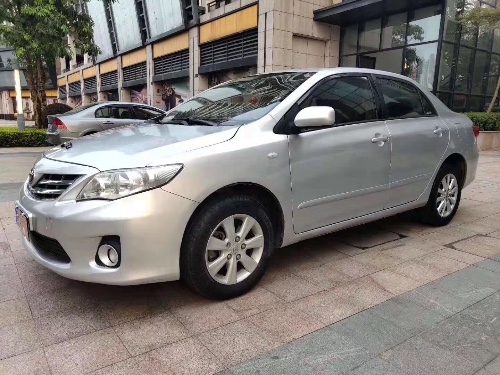 13年丰田卡罗拉