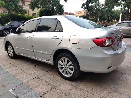 13年丰田卡罗拉