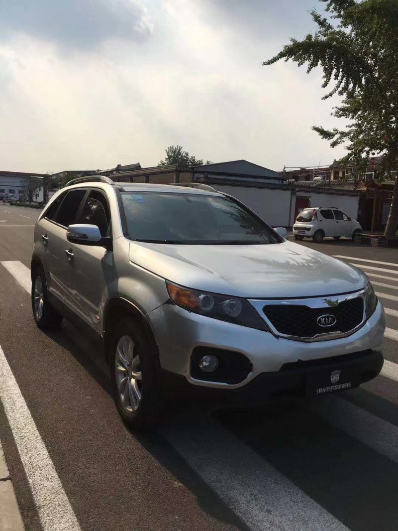 10年起亚索兰托