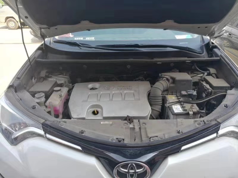 16年丰田RAV4