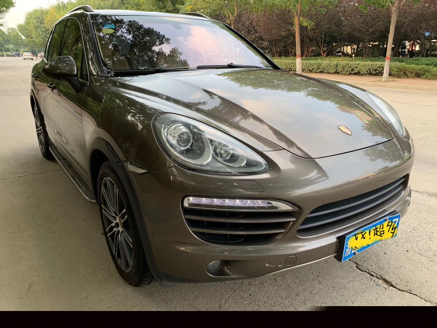 12年保时捷卡宴