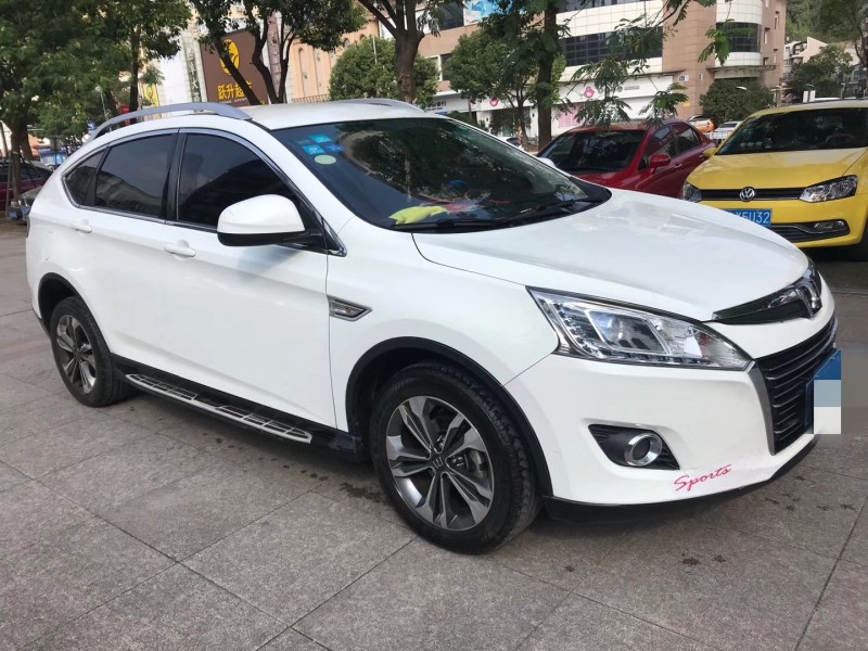 17年纳智捷优6 SUV