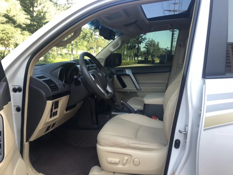 15年丰田普拉多