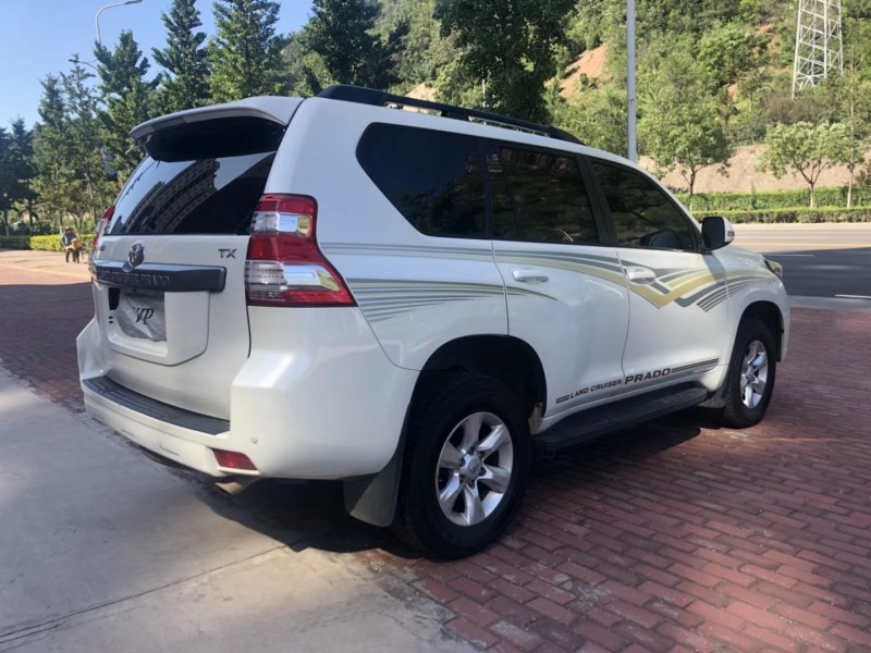 15年丰田普拉多