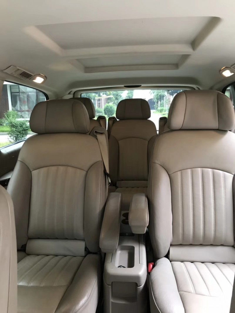 15年奔驰唯雅诺