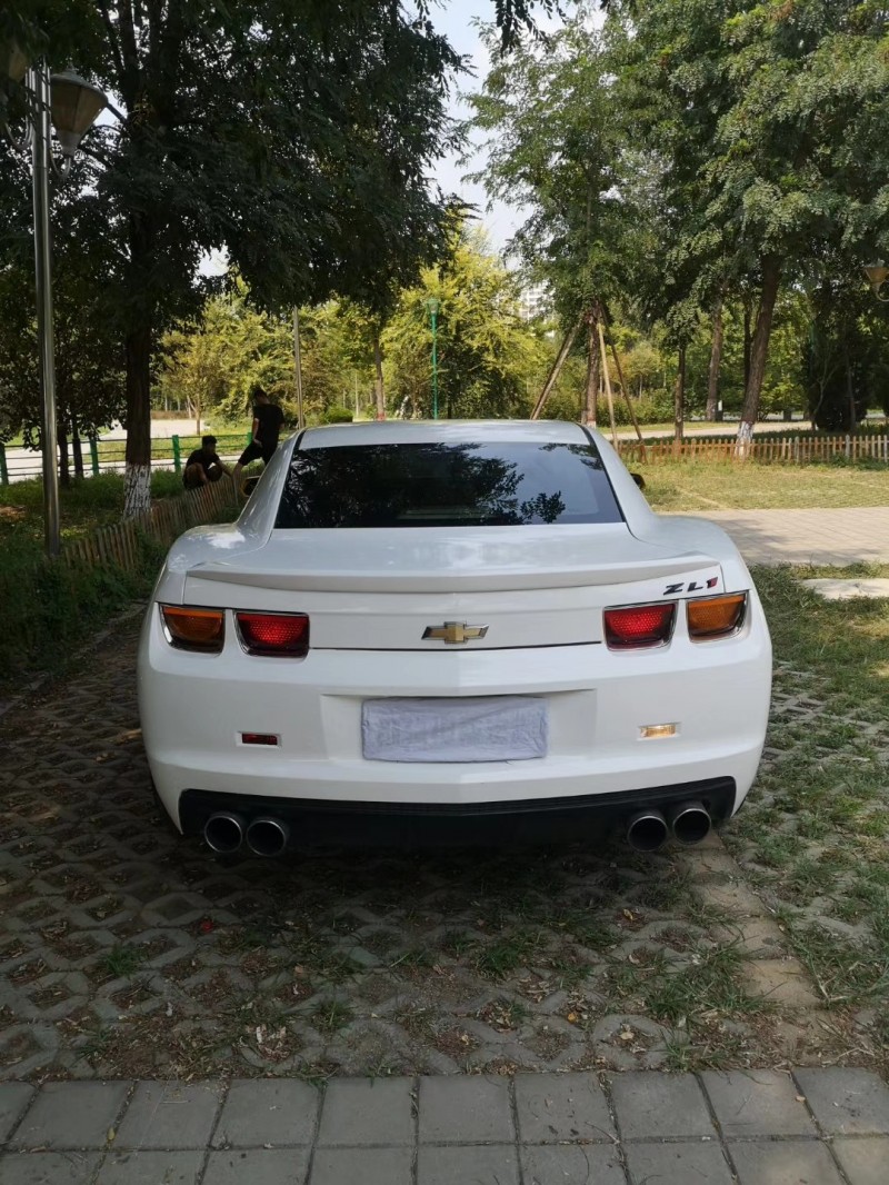 11年雪佛兰科迈罗