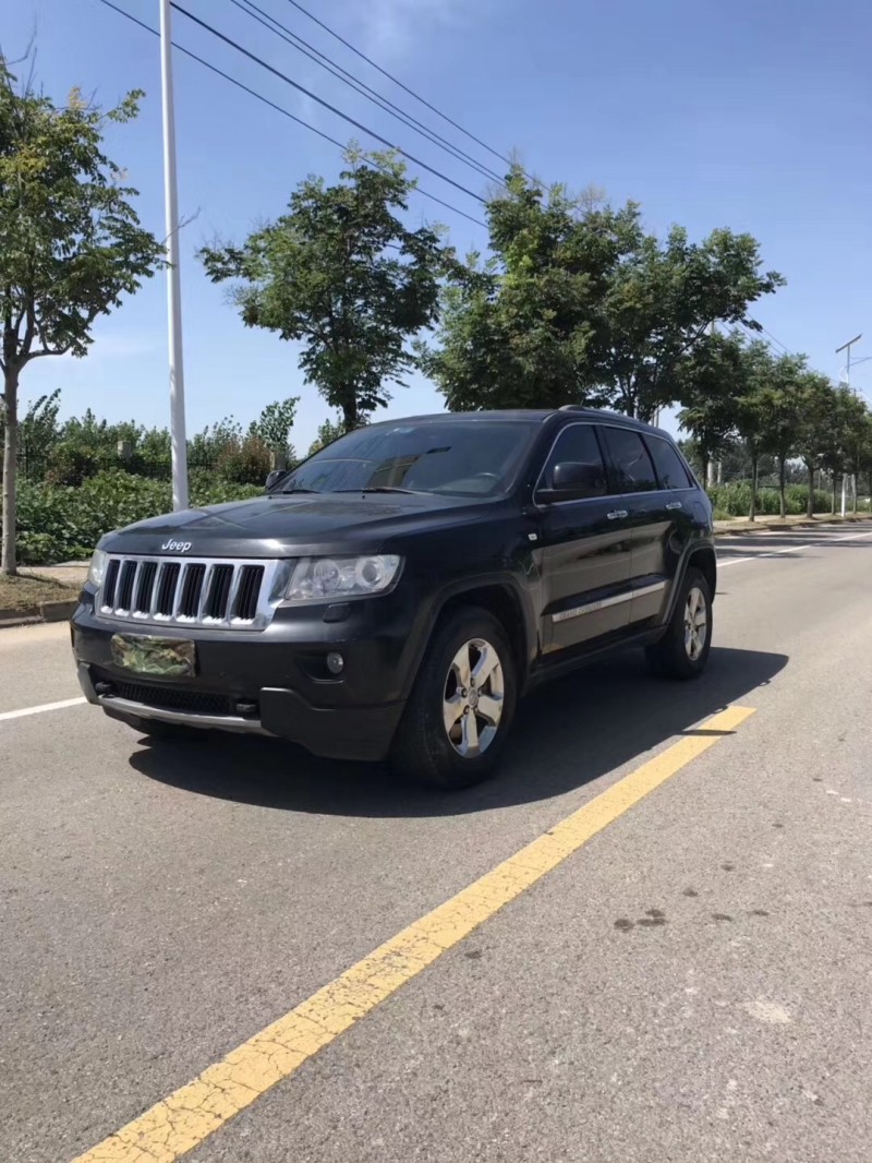 11年Jeep大切诺基