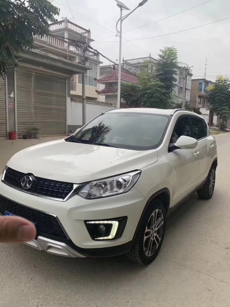 18年北汽绅宝X35