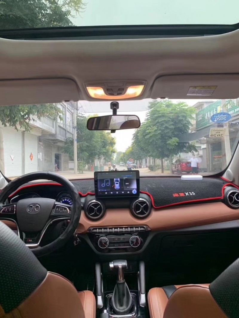 18年北汽绅宝X35