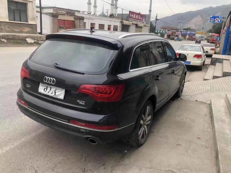 11年奥迪Q7