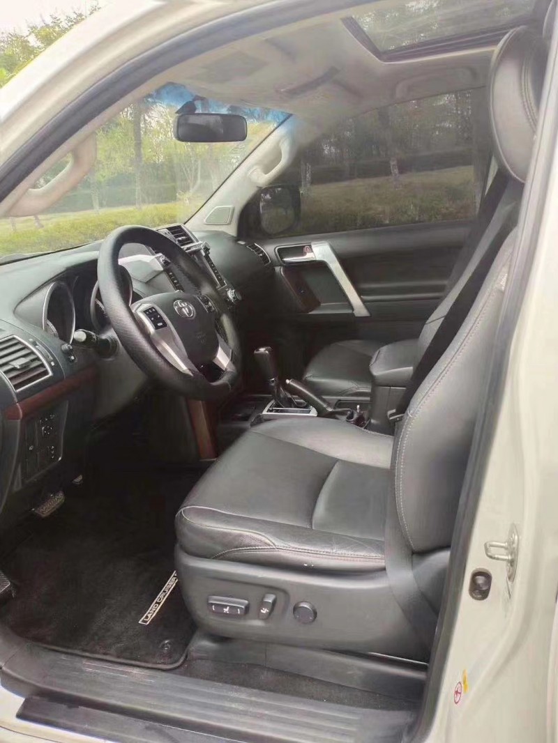 15年丰田普拉多