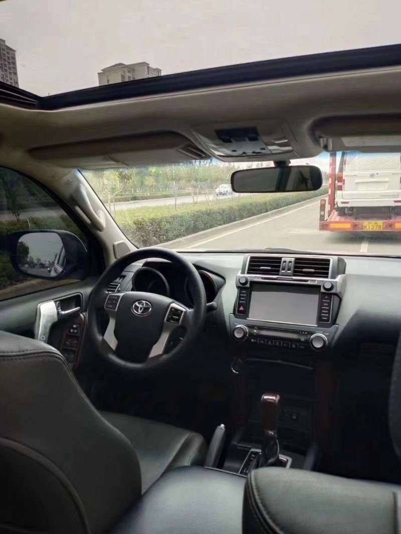 15年丰田普拉多