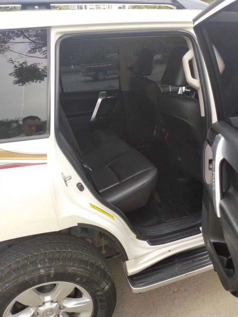 15年丰田普拉多