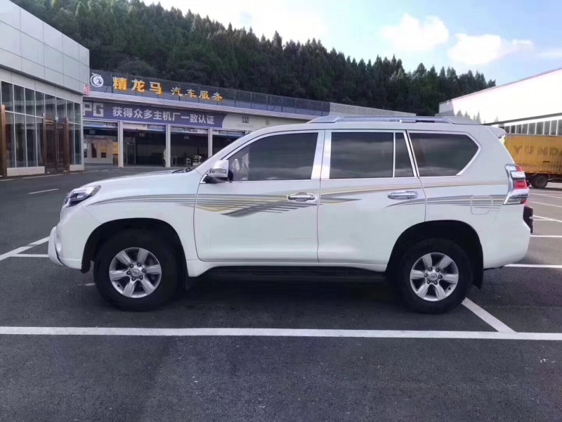 15年丰田普拉多