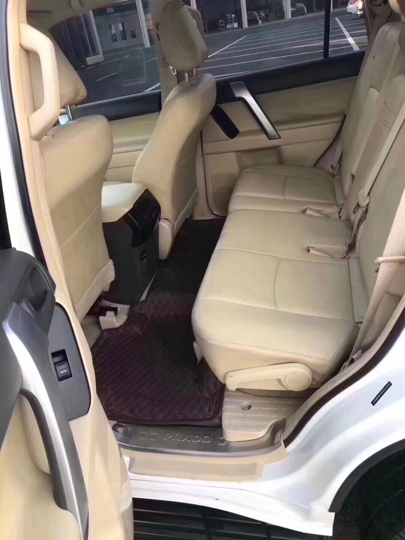 15年丰田普拉多