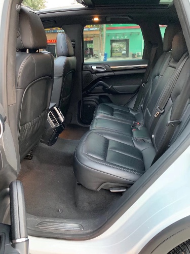 15年保时捷卡宴