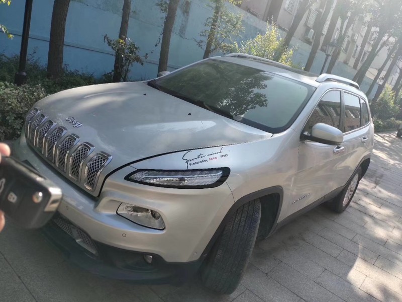 16年Jeep自由光