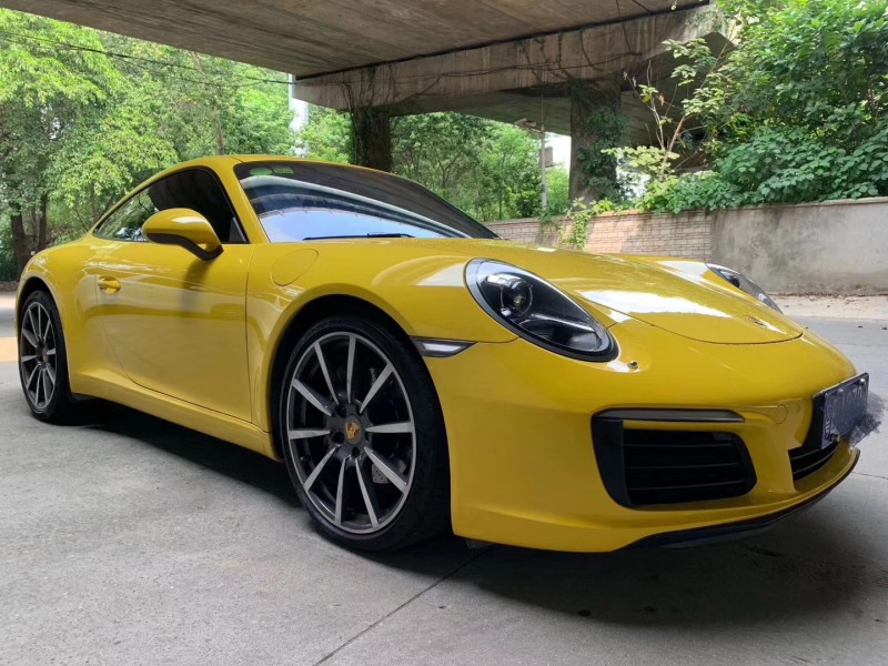 16年保时捷911