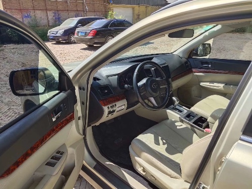 10年斯巴鲁傲虎