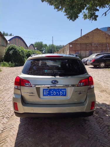 10年斯巴鲁傲虎