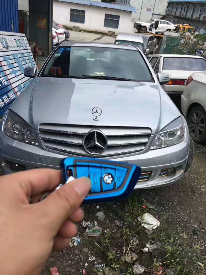 11年奔驰C