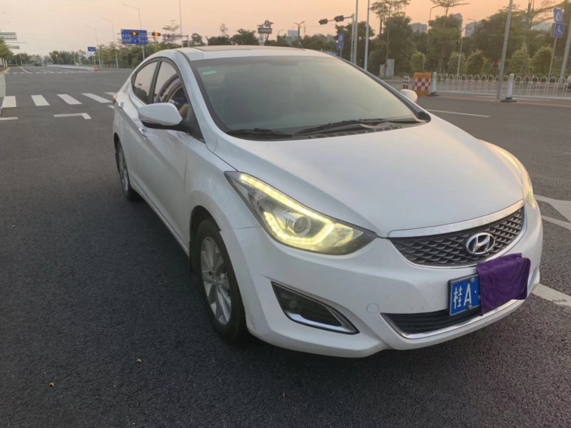 18年现代朗动