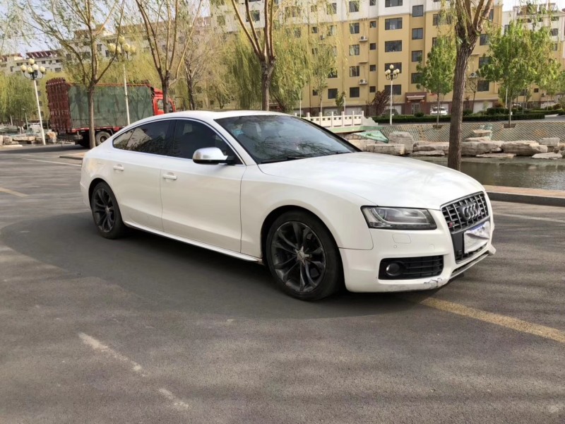 11年奥迪S5