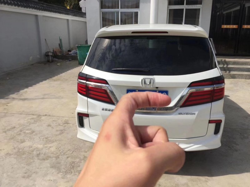 18年本田艾力绅