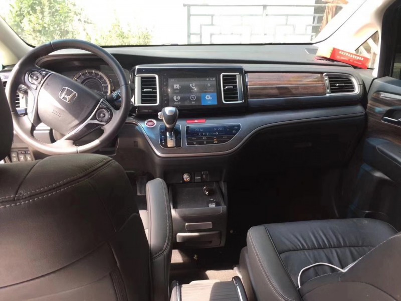 18年本田艾力绅