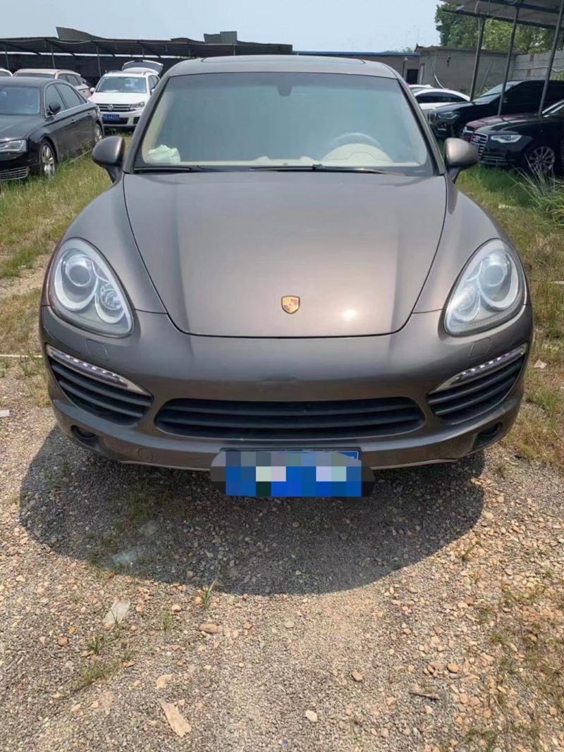 12年保时捷卡宴